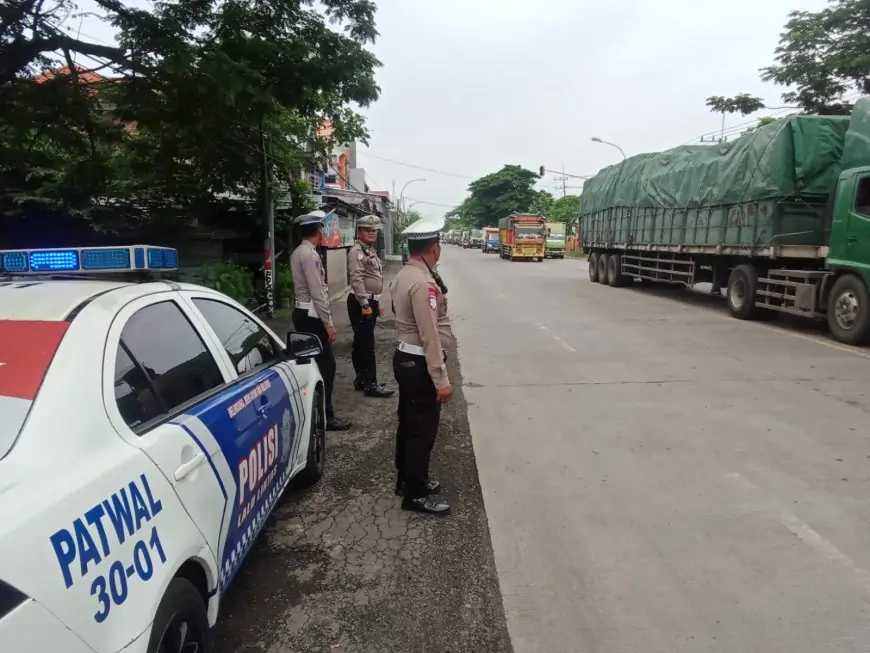 Antisipasi Kecelakaan, Satlantas Polres Gresik Intensif Awasi Jalur Blackspot