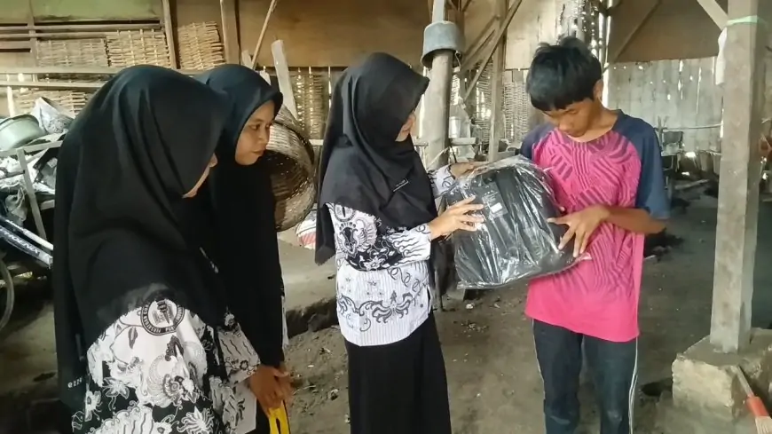 GTT Lamongan Salurkan Donasi Alat Sekolah kepada Siswa Tak Mampu
