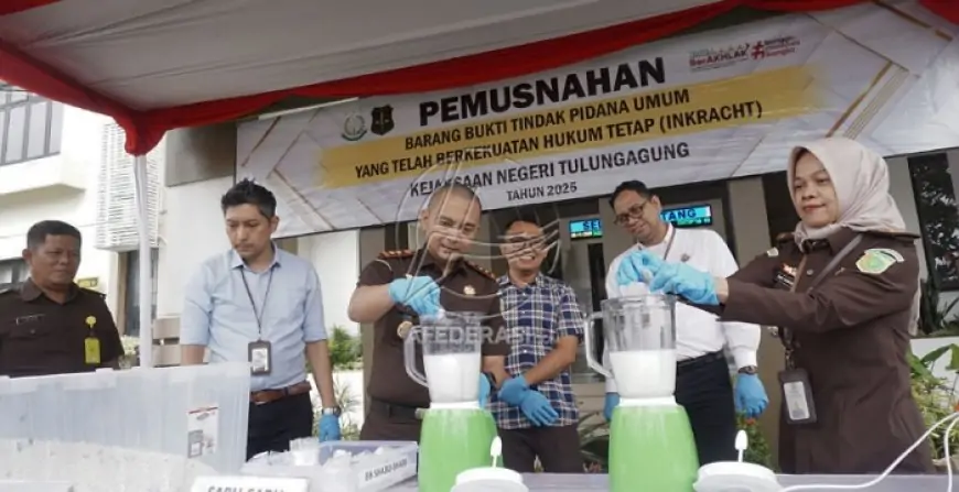 Kejari Tulungagung Musnahkan 260 Barang Bukti Narkotika dan Pidana Umum