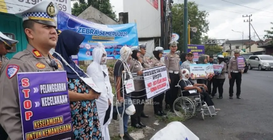 Visual Korban Laka Warnai Sosialisasi Lalu Lintas Satlantas Tulungagung