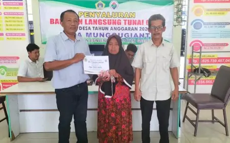 BLT ke 11 Cair, Puluhan Warga  Munggugianti Senang Bisa Beli Sembako dan Obat