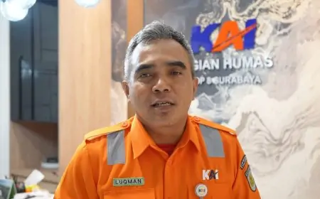 Stasiun Lamongan Bersolek Sambut Libur Nataru