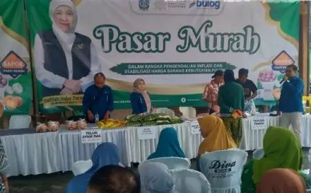 Jaga Ketahanan Pangan Jelang Akhir Tahun, Pasar Murah Jombang Diserbu Warga