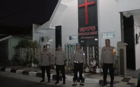 Polres Lamongan Gelar Pengamanan Ibadah di GPPS Shalom