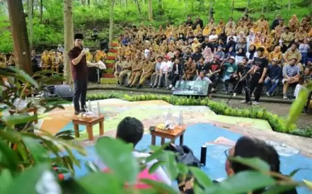 Bupati Trenggalek Ajak ASN Mengkritisi Diri Lewat Bedah Buku Reset Indonesia