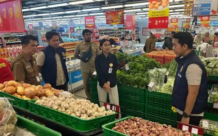 Pastikan Harga Stabil Satgas Pangan Polres Gresik Sisir Pasar