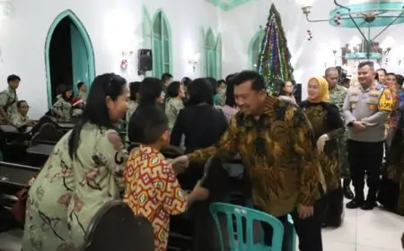 Bupati Warsubi dan Forkopimda Jombang Tinjau Gereja dan Pos Natal