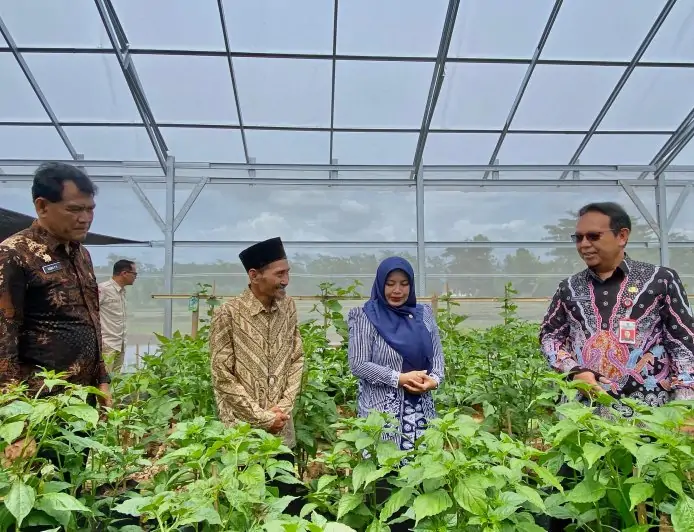 Greenhouse Kawitan Berdaya Resmi Jadi Ikon Tematik Desa Sirnoboyo