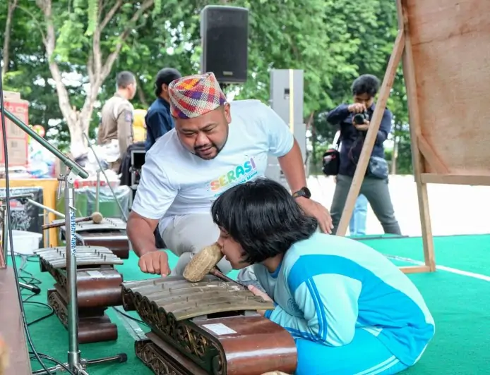 350 Anak Istimewa Meriahkan "Serasi