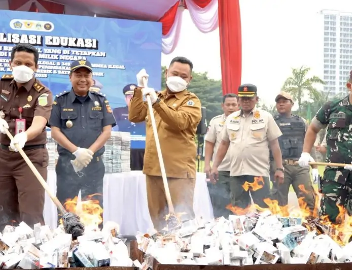 Pemusnahan Rokok Ilegal, Gresik Berhasil Tekan Kebocoran Negara Hingga Rp9,6 M