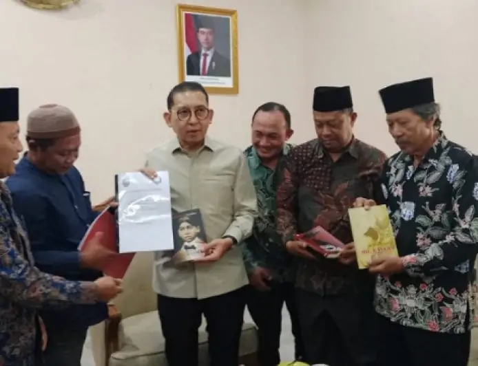 Perjuangkan Situs Kelahiran Soekarno,  Tim TACB Jombang Temui Mendikbud Fadli Zon