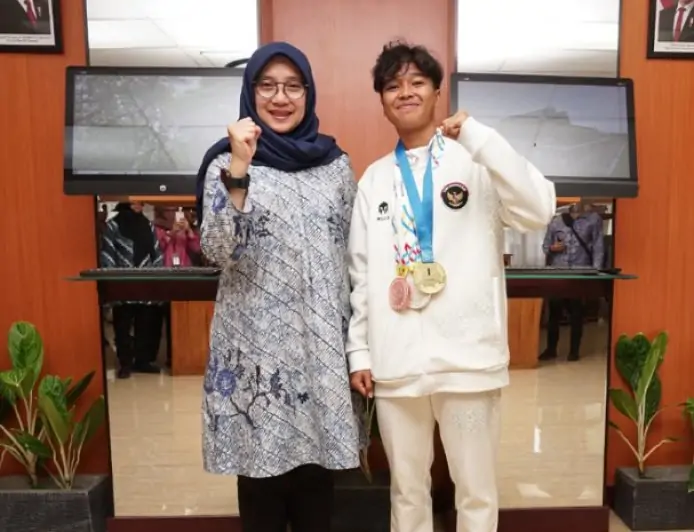 Atlet Hoki Putri Banyuwangi Sumbang Dua Medali untuk Indonesia di SEA Games 2025