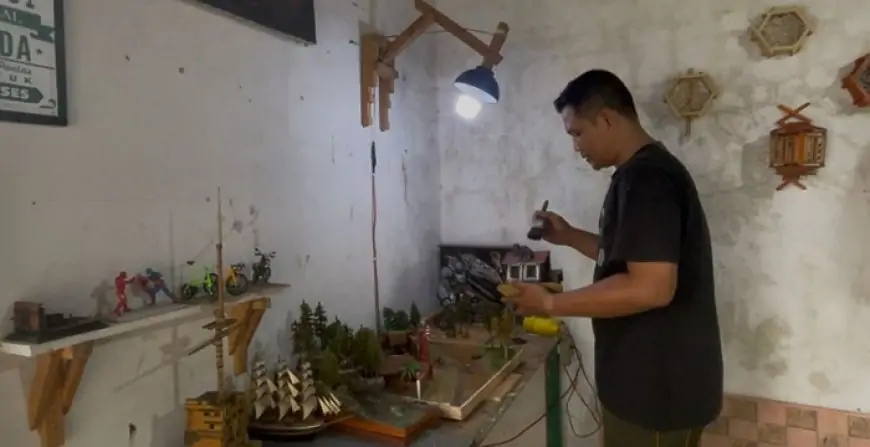Kisah Sukses Perajin Diorama 3D Asal Jombang Ekspor ke Mancanegara
