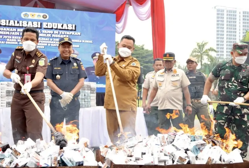 Pemusnahan Rokok Ilegal, Gresik Berhasil Tekan Kebocoran Negara Hingga Rp9,6 M