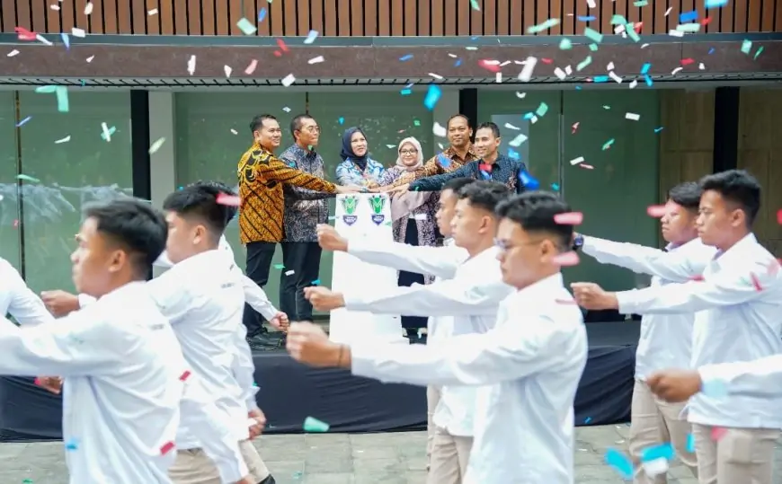 Cetak 55 Agronom Muda, Petrokimia Percepat Regenerasi Petani Indonesia