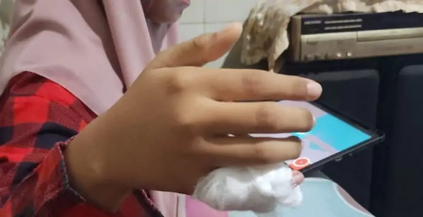 Diterjang Puting Beliung, Dua Rumah  Hancur Tangan Penghuni Terluka