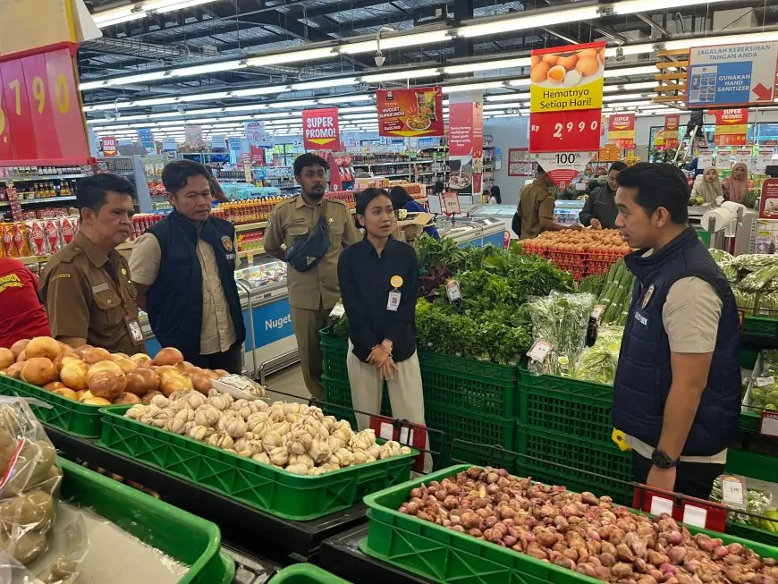 Pastikan Harga Stabil Satgas Pangan Polres Gresik Sisir Pasar