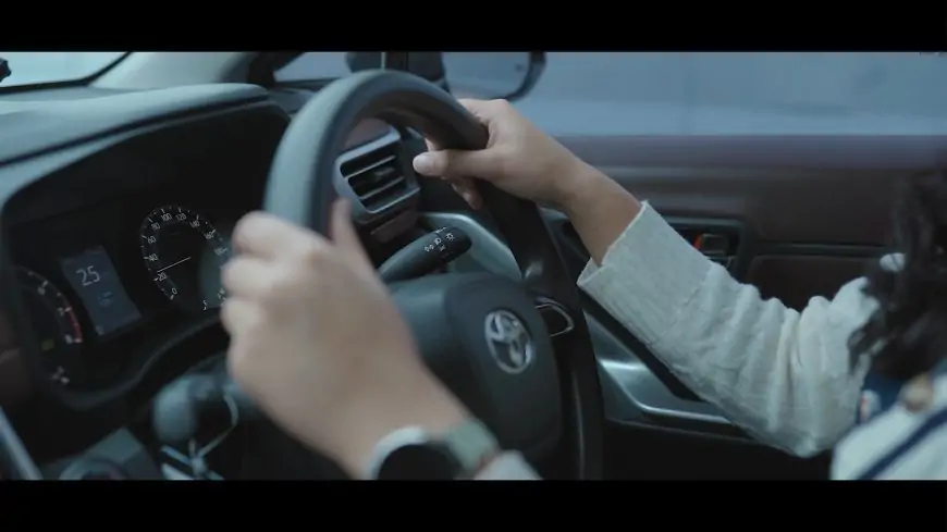 Terapkan Defensive Driving Demi Keselamatan Berkendara Selama Periode Liburan