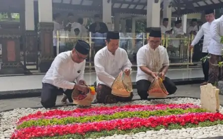 Teladani Perjuangan, Kemenag Jombang Ziarahi 4 Makam Pendiri Ponpes