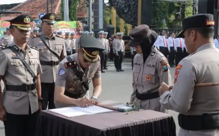 Kapolres Lamongan Pimpin Sertijab Wakapolres hingga Kasat Reskoba