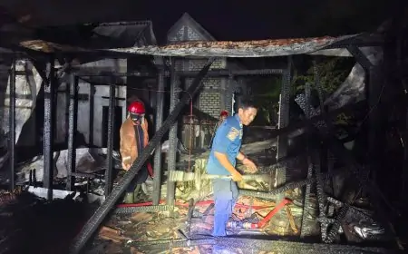 Korsleting Mesin Freezer, Ponpes di Karanggeneng Lamongan Hangus Terbakar