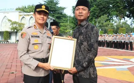 Tak Hanya Polisi, Warga Berprestasi Juga Diganjar Penghargaan Kapolres Gresik