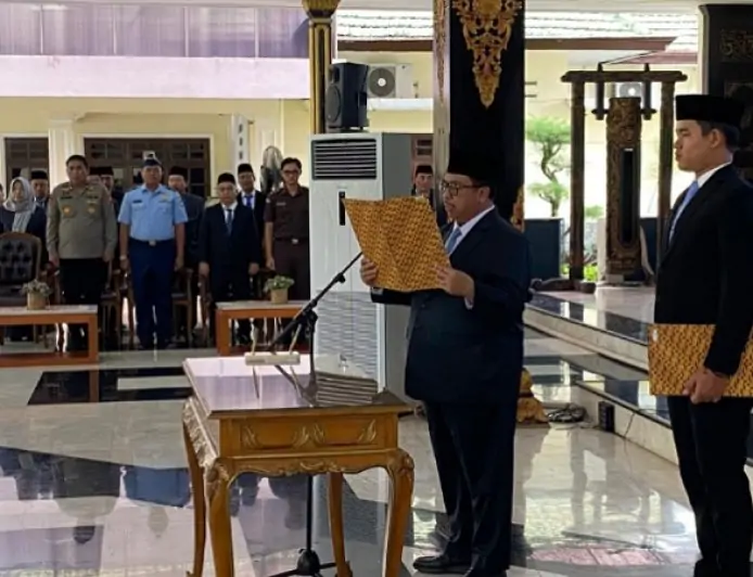 Bupati Warsubi Mutasi Besar-besaran, Dua Kepala OPD Ikut Bergeser