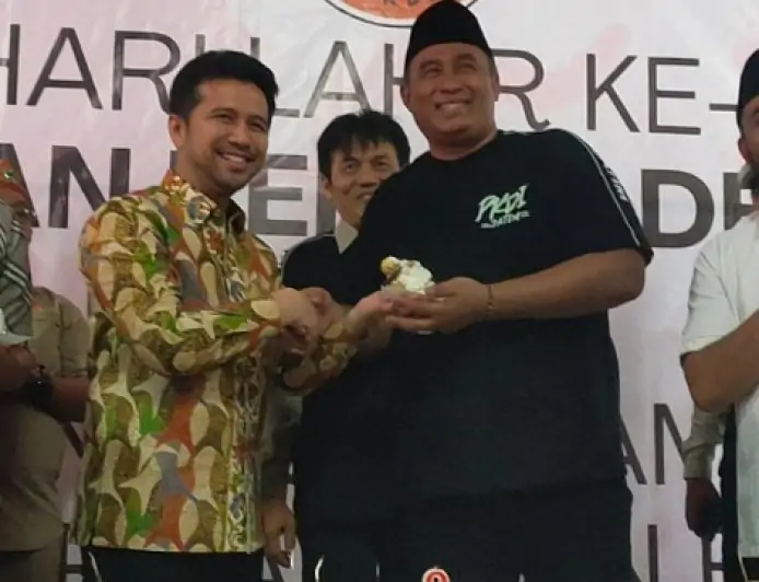 HUT PKDI ke-2 di Gresik, Wagub Emil Dorong Tekankan Kemandirian Fiskal Desa Jatim