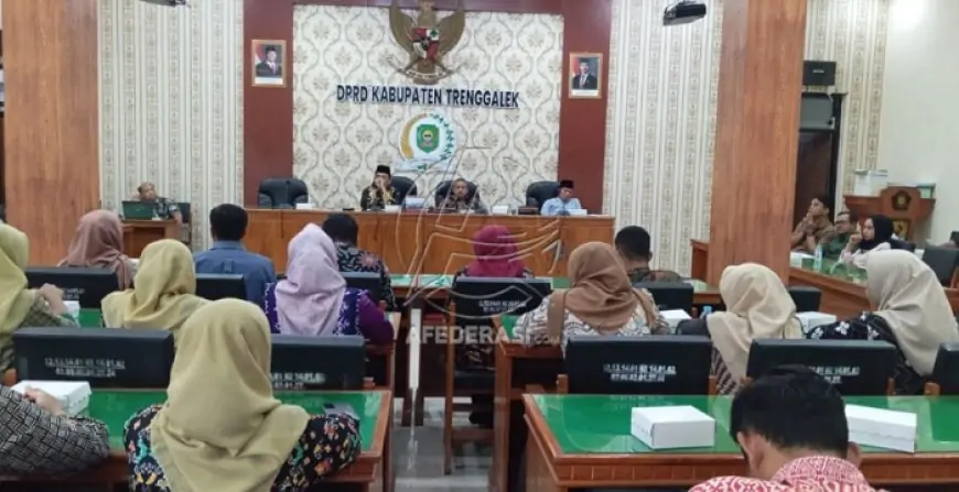 Relawan Guru Nonserdik Trenggalek Datangi DPRD, Perjuangkan Akses Masuk Dapodik