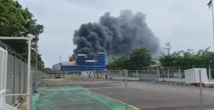 Pabrik Minyak Goreng di Maspion Gresik Terbakar, Api Sempat Picu Ledakan Panel Listrik