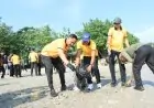 Bersihkan Pantai Delegan, Sinergi Forkopimda Gresik Jaga Kelestarian Lingkungan