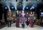 Rayakan HUT Ke-5 Etnura, Batik Lamongan Pukau Panggung Etnura Fashion Festival 2026