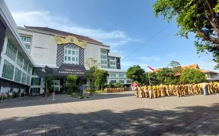 Bupati Lamongan Terbitkan SE Jam Kerja ASN Selama Ramadan, Pelayanan Publik Dipastikan Tetap Prima