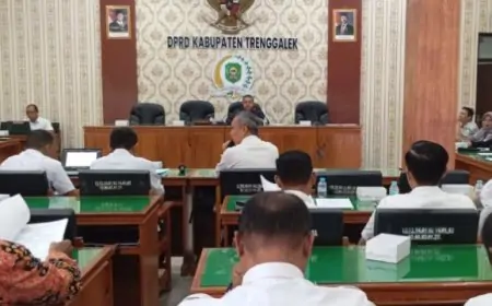 Perkuat Payung Hukum Pesantren dan Madrasah, DPRD Trenggalek Inisiasi Raperda Fasilitasi Pendidikan