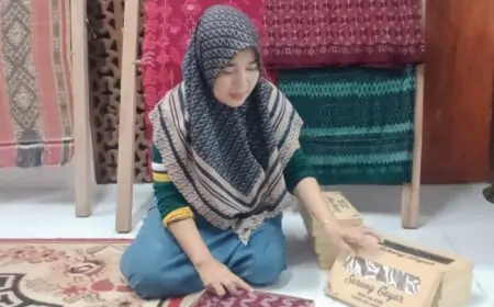 Musim Haji 2026, Permintaan Sarung Tenun Goyor Jombang Meningkat