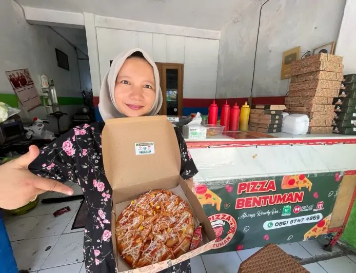 Inspiratif, Mantan Kader NU-PMII Jombang Raup Cuan Sukses dengan  Berjualan Pizza 