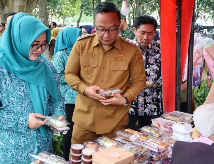 Tekan Stunting, Pemkab Gresik Optimalkan Program KB dan Pemasangan Implan di Bawean