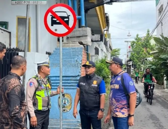 Urai Kepadatan, Forum LLAJ Tulungagung Uji Coba Sistem Satu Arah di Kawasan SMP Katolik