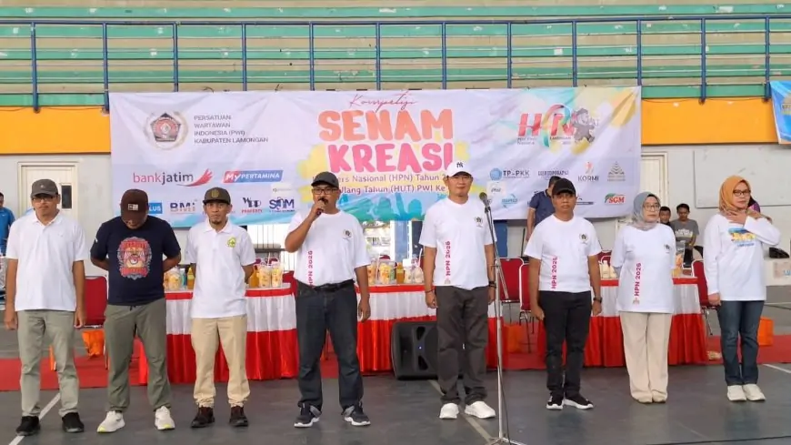 Ketua DWP Apresiasi Kompetisi Senam Kreasi yang Digelar PWI Lamongan