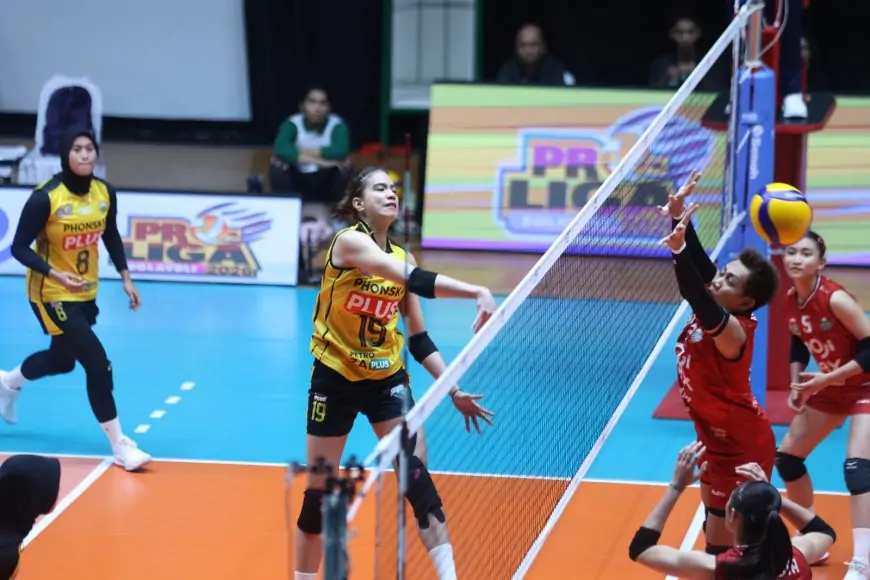 Gresik Phonska Sapu Bersih Laga Kandang, Rekor Tak Terkalahkan Berlanjut