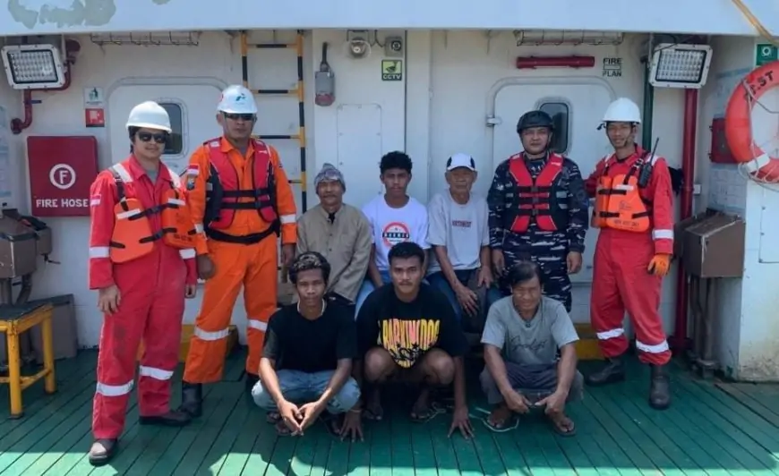 Dramatis! Kapal Bocor di Perairan Gresik, 6 ABK Selamat Dievakuasi Armada PHE WMO