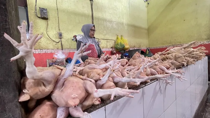 Awal Ramadan, Harga Cabai dan Daging Ayam di Lamongan Melonjak