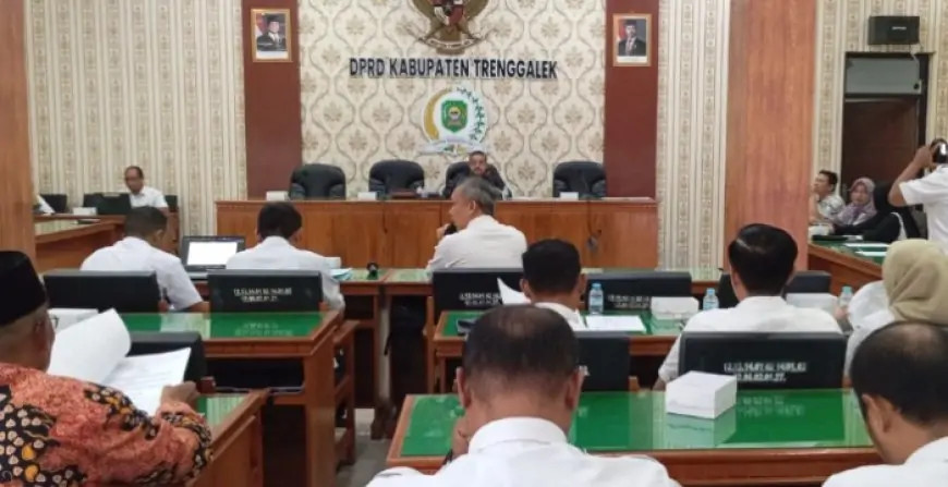 Perkuat Payung Hukum Pesantren dan Madrasah, DPRD Trenggalek Inisiasi Raperda Fasilitasi Pendidikan