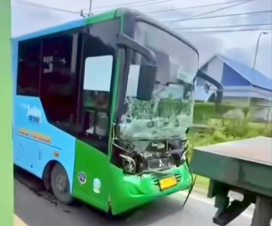 Kecelakaan Beruntun Bus Trans Jatim dan Dua Truk Besar di Sidayu Gresik, Begini Kronologinya