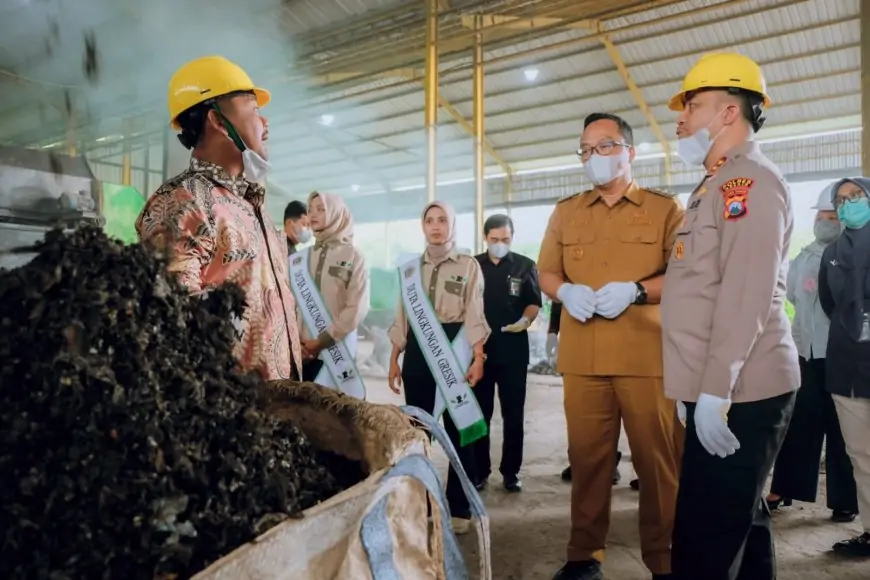 Operasikan Landfill Mining, Pemkab Gresik Sulap Sampah Lama Jadi RDF dan Material Bernilai