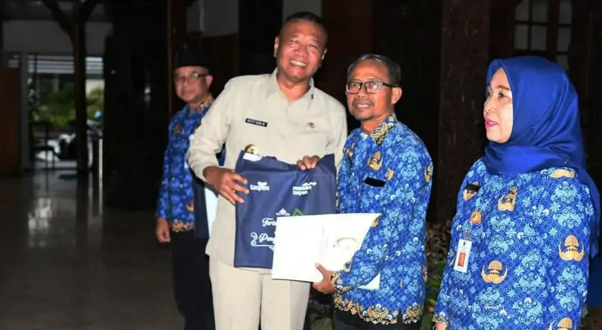 83 ASN Tulungagung Resmi Terima SK Purna Tugas, Bupati Gatut Sunu : Pengabdian Anda Adalah Warisan Berharga