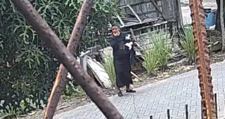 Wajah Salah Satu Badut Pelaku Curanmor di Lamongan Terekam CCTV dengan Jelas