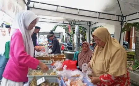 Melihat Semarak Bazar Ramadan di Ponpes Bahrul Ulum Jombang Jadi Penggerak Ekonomi