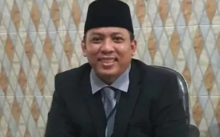 Kemenhaj Gresik Menghimbau Travel Tunda Keberangkatan Umrah Imbas Konflik Timur Tengah