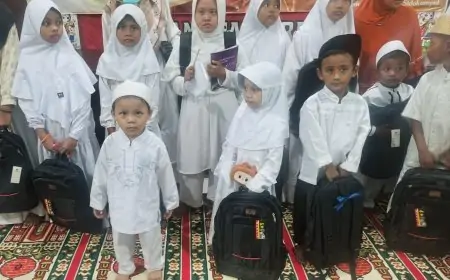 Pedagang CFD Gresik Berbagi di Ramadan, Santuni Anak Yatim dan Gelar Buka Bersama